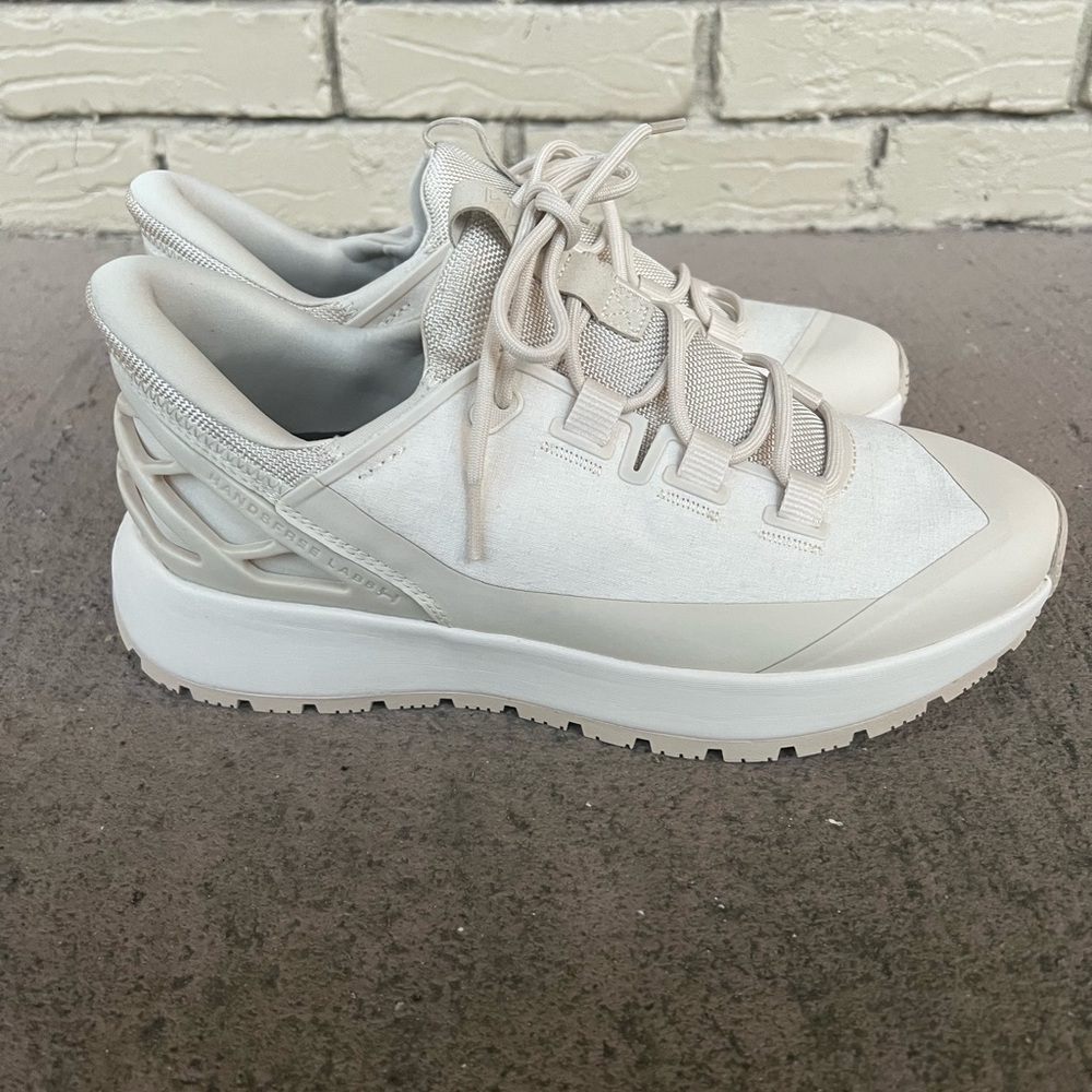 Kizik Brand New Shoes